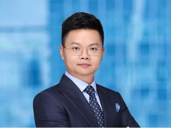 Jacky-Chen-Qi-Pao-Xian